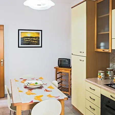 Apartment Confortevole Attico A *